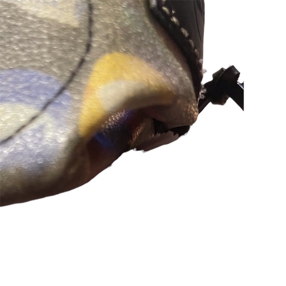 EUC VINTAGE Y2K Dooney & Bourke Black Mini Tassels Graffiti Bag Rainbow Zipper - Picture 7 of 12